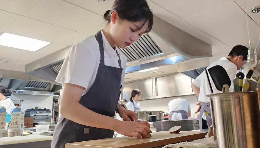 아기맹수 김시현 셰프